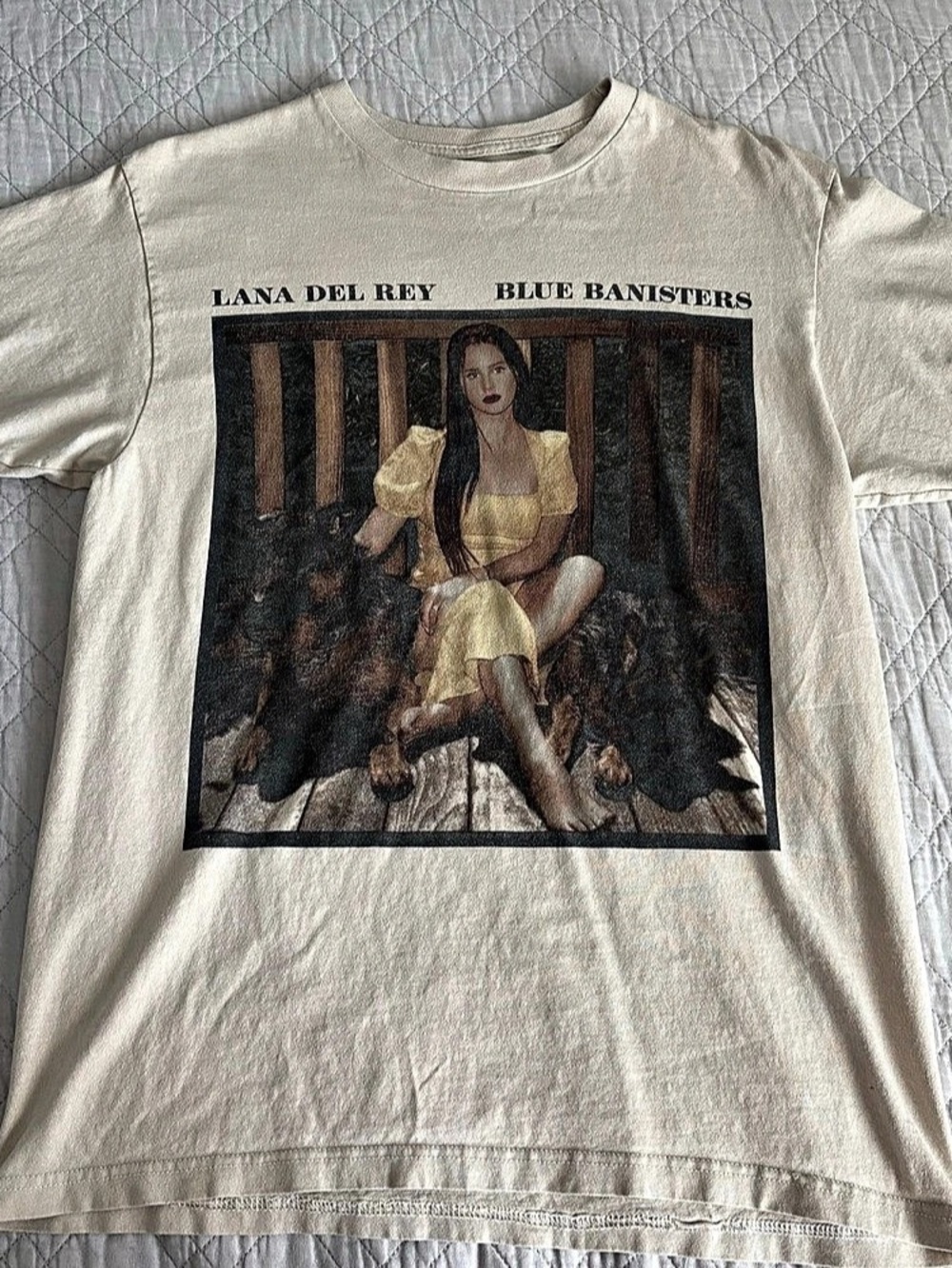 Lana Del Rey Blue Banisters Portrait T-Shirt Portrait Graphic Tee in Cream
